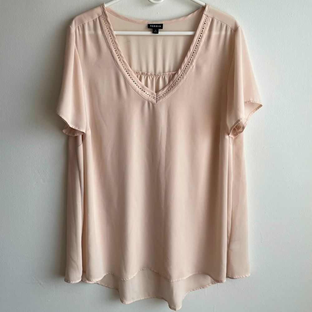Cream Torrid Short Sleeve